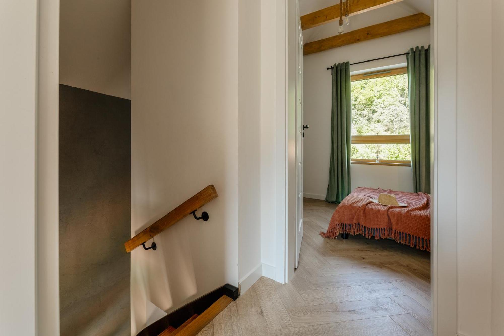 Apartament Pod Wzgorzem Z Sauna, Jacuzzi I Basenem 쿠도바-즈루이 외부 사진